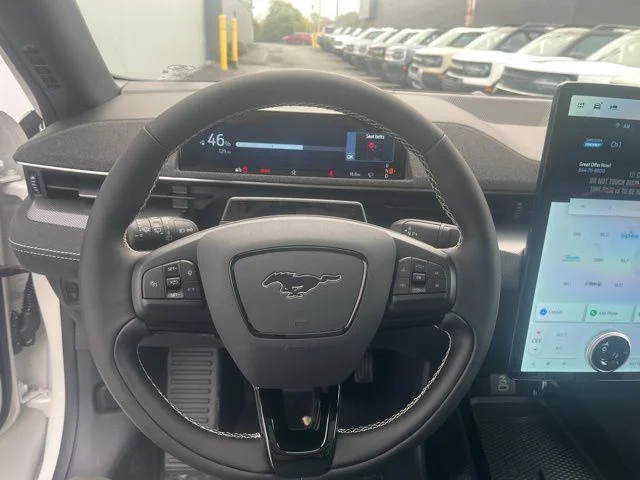 2025 Ford Mustang Mach-E GT - Photo 32