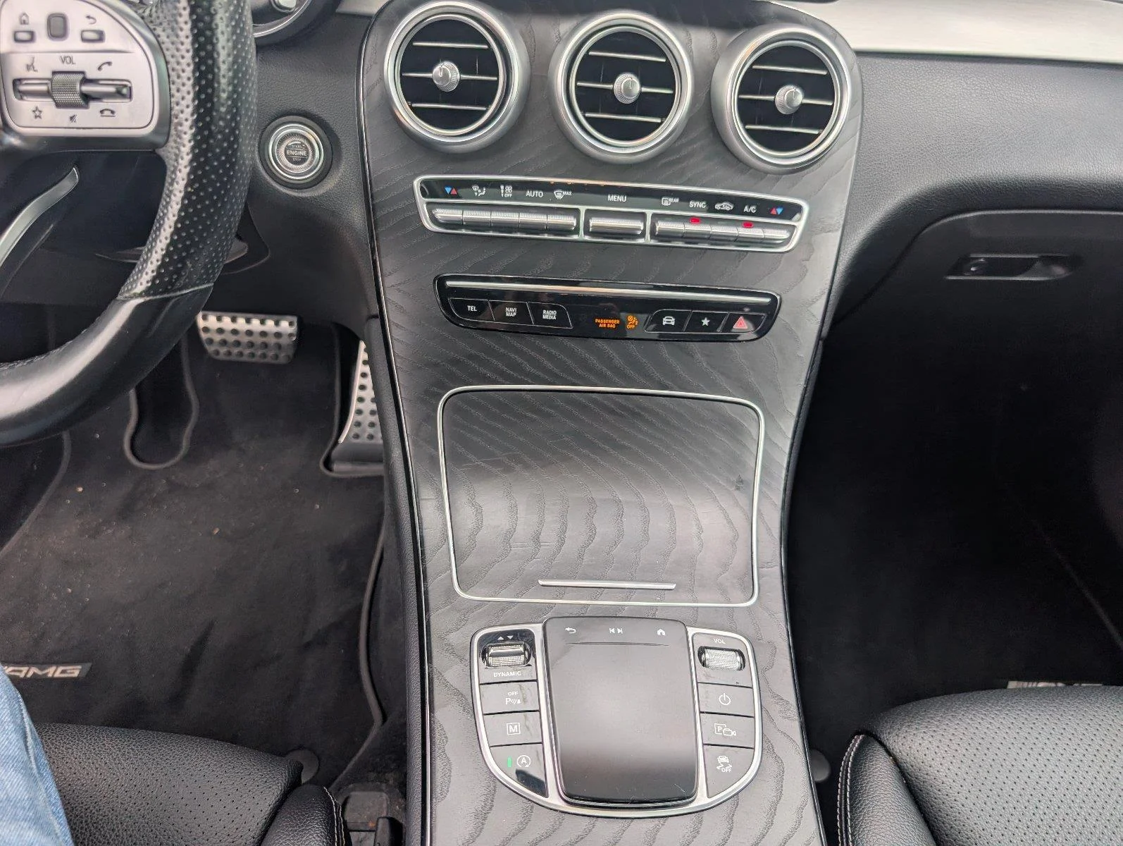 Used 2022 Graphite Grey Metallic Mercedes-Benz GLC 300 image 27