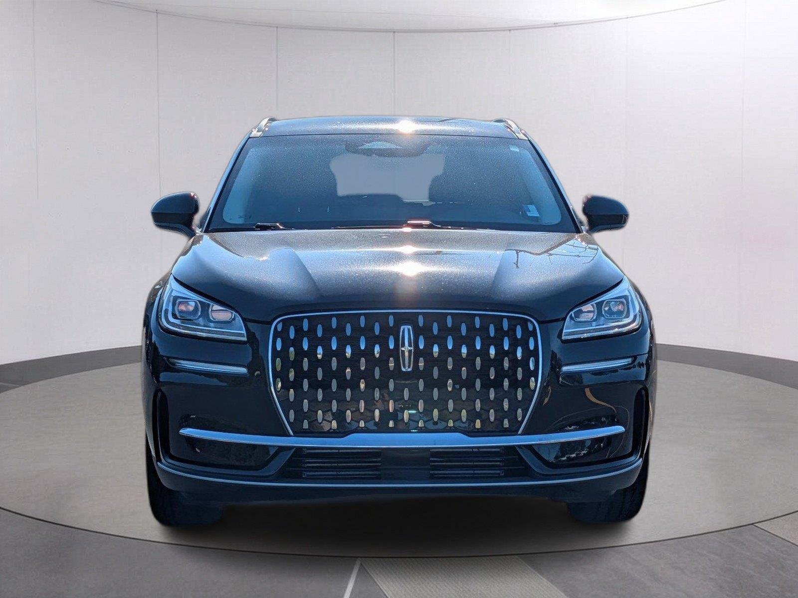Used 2024 Infinite Black Metallic Clearcoat Lincoln Reserve image 8