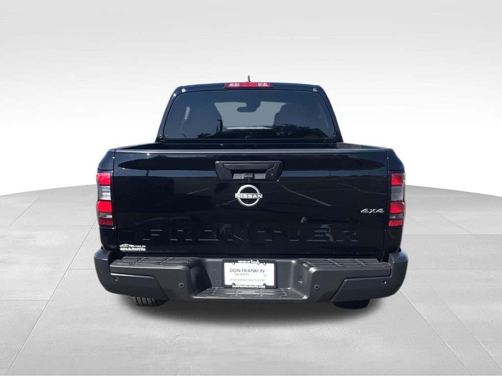 Used 2025 Black Nissan S image 7