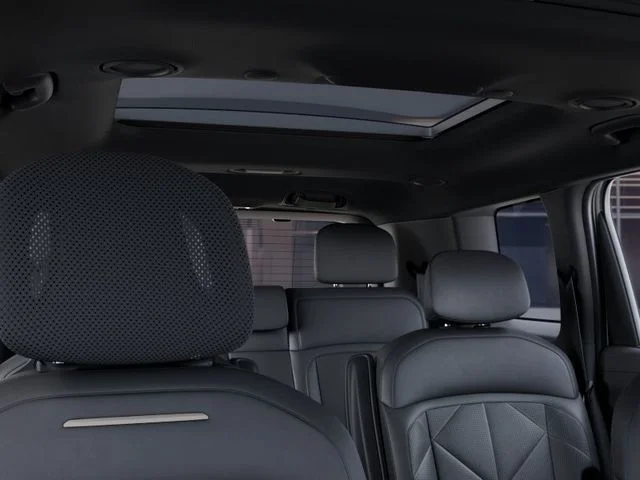 New 2027 White Kia SX image 27