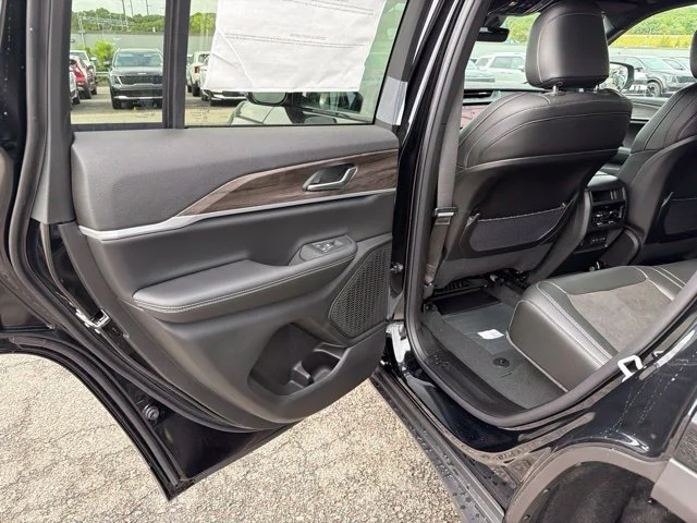 New 2026 Black Jeep Altitude image 10