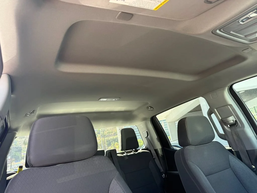 Used 2023 SUMMIT WHITE Chevrolet Custom image 16