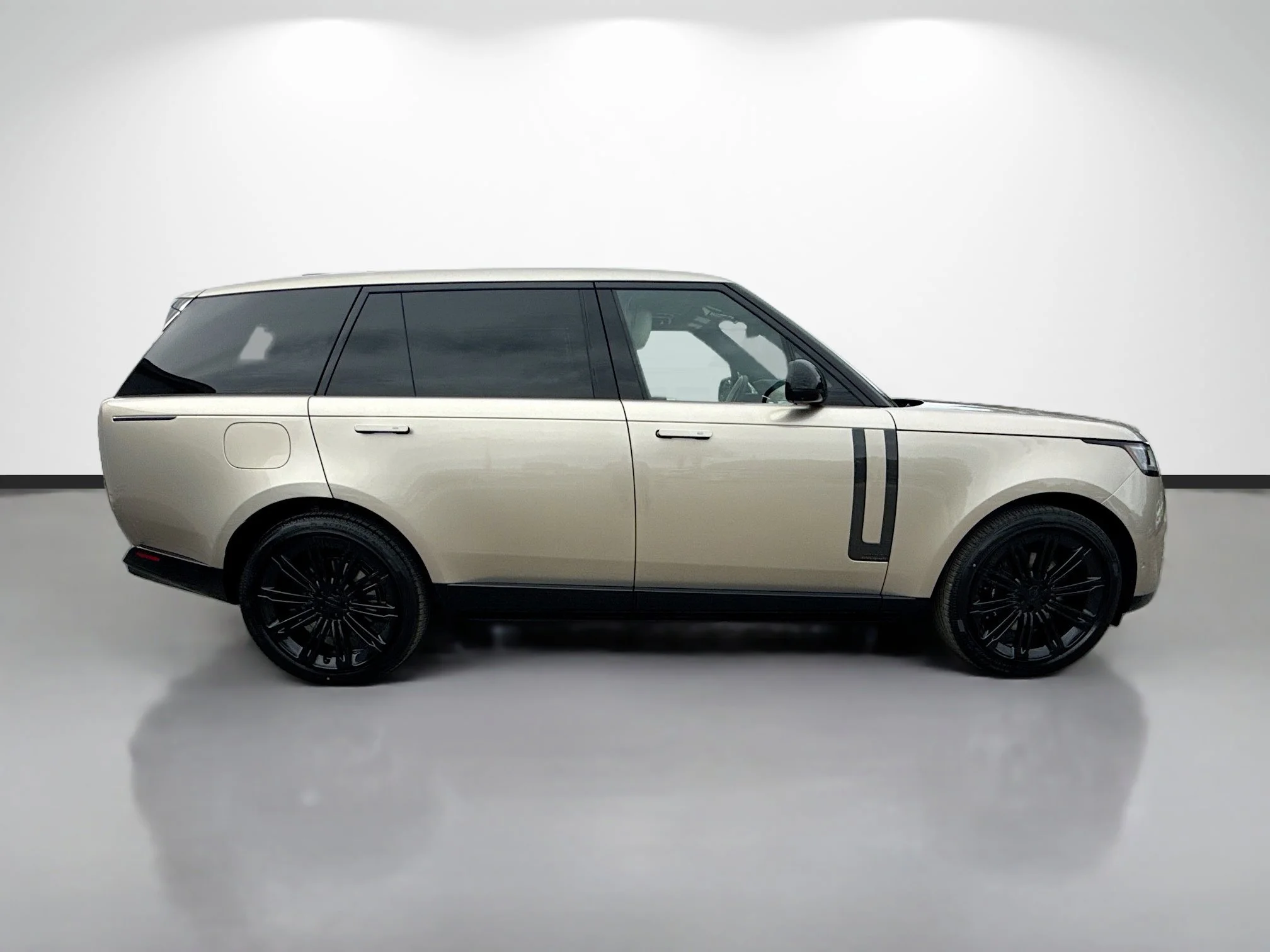 New 2026 Sunset Gold Land Rover Autobiography image 6