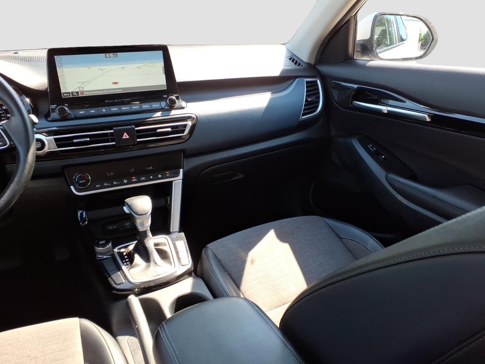 2023 Kia Seltos S - Photo 9