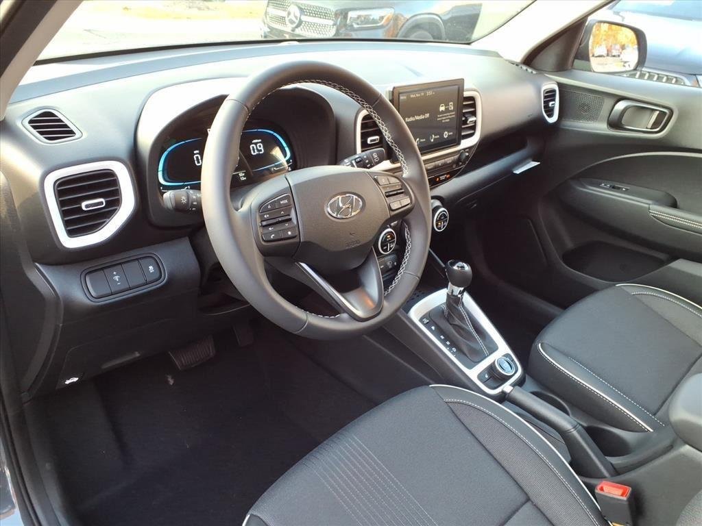 2026 Hyundai Venue SEL - Photo 13