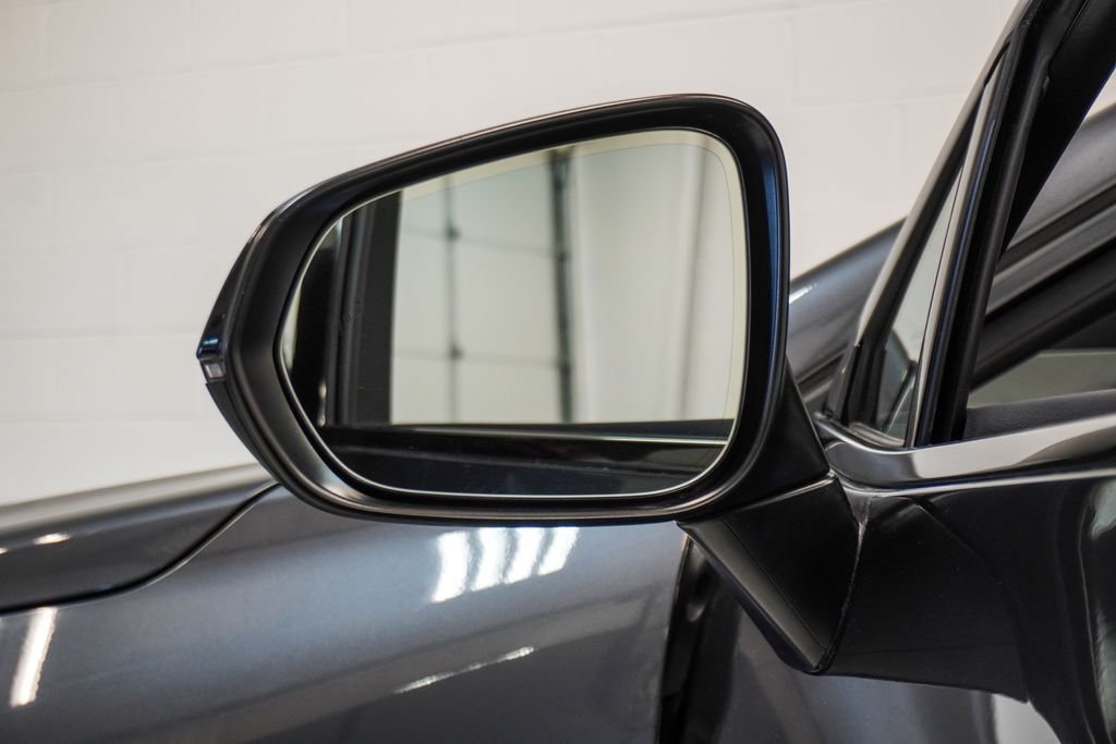 Used 2024 Gray Lexus 350 F SPORT Handling image 38