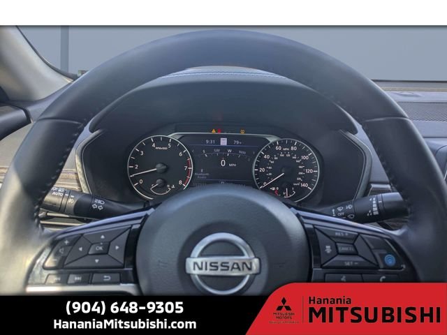 Used 2019 Black Nissan 2.5 Platinum image 29