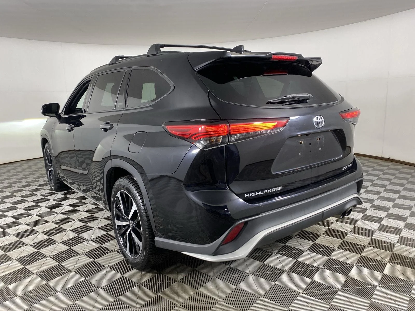 Used 2021 Midnight Black Metallic Toyota XSE image 15