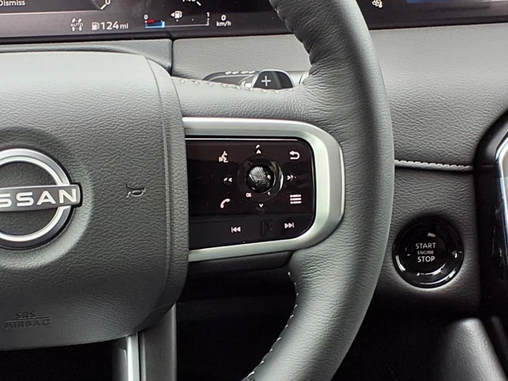 2025 Nissan Armada SV - Photo 15