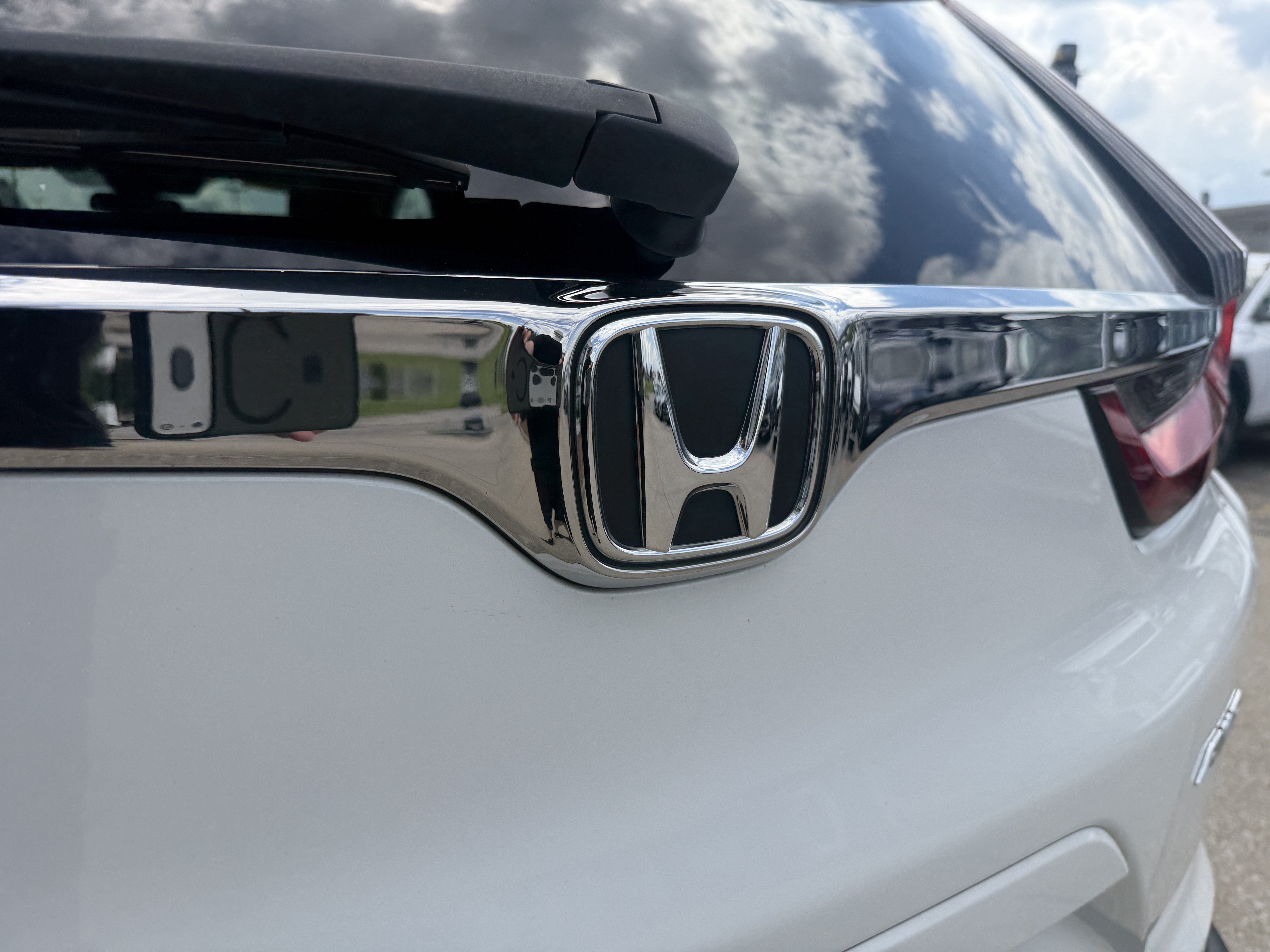 Used 2021 Platinum White Pearl Honda EX image 8