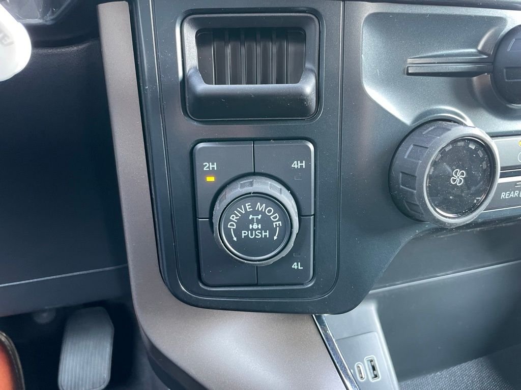 2025 Ford F-150 STX - Photo 45