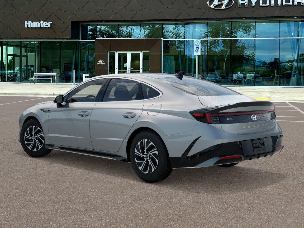 New 2026 Aero Silver Hyundai Blue image 5