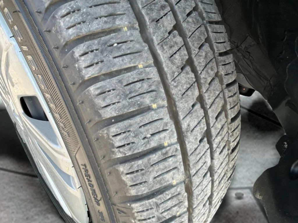 Used 2024 Gray Mitsubishi ES image 31
