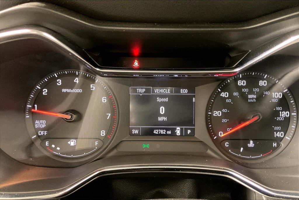 Used 2023 White Chevrolet LT image 12