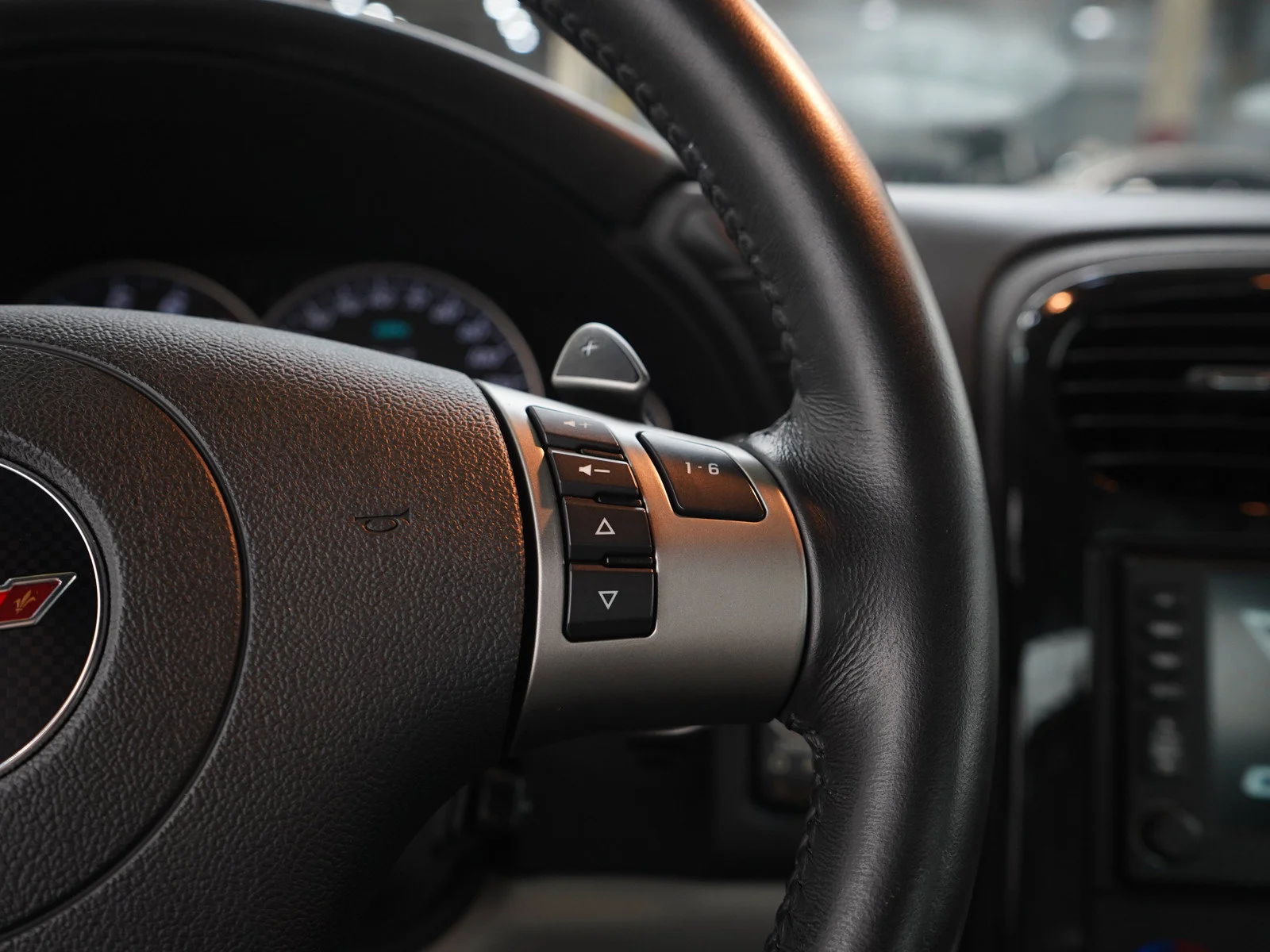 Used 2010 Cyber Gray Metallic Chevrolet Grand Sport image 23