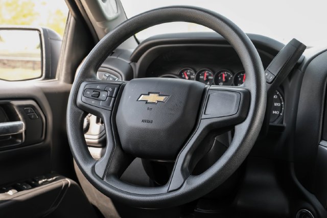 Used 2026 Black Chevrolet Custom image 22