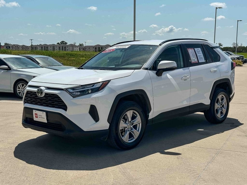 Certified Used 2025 White Toyota XLE image 7