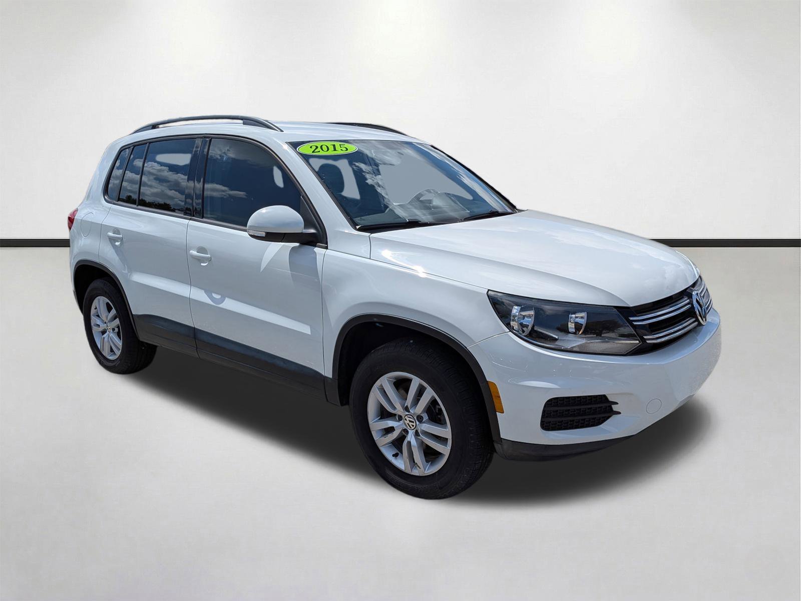 Used 2015 Pure White Volkswagen S image 2