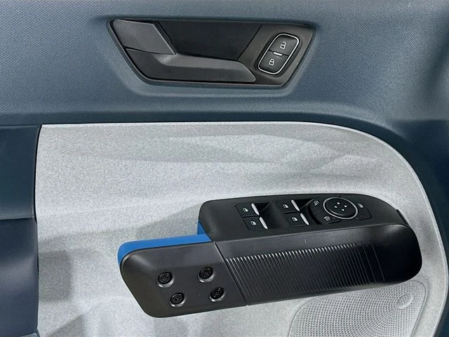 New 2026 White Ford XLT image 11