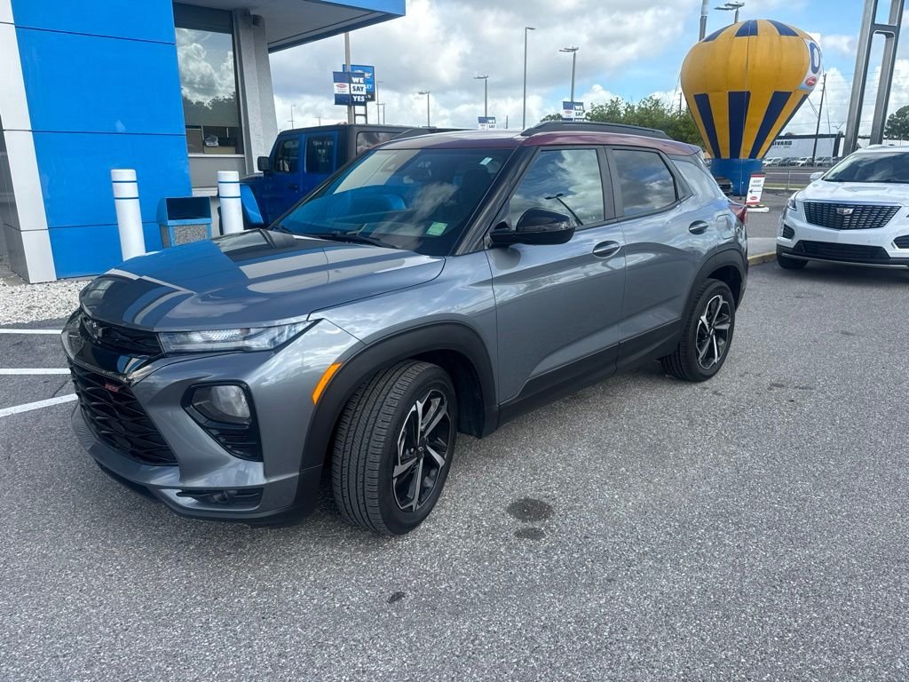 Used 2022 Gray Chevrolet RS image 1