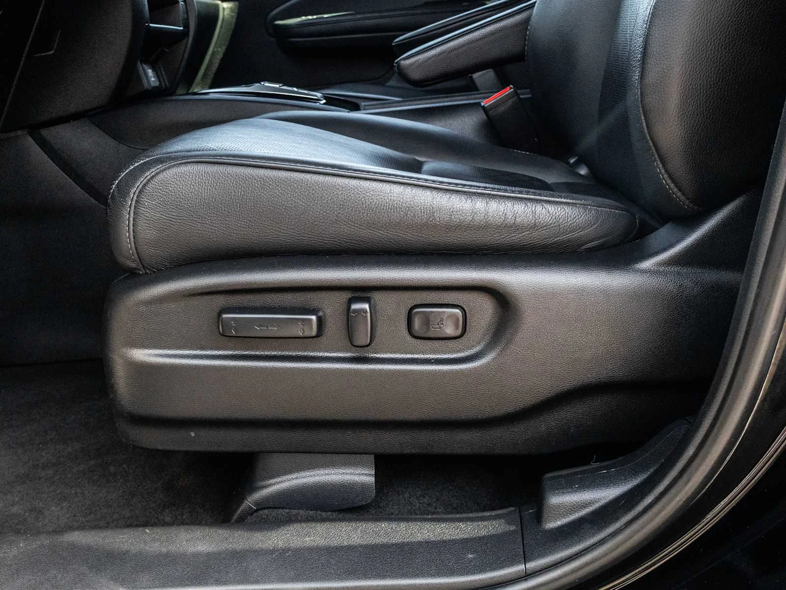 Used 2021  Honda Touring image 18