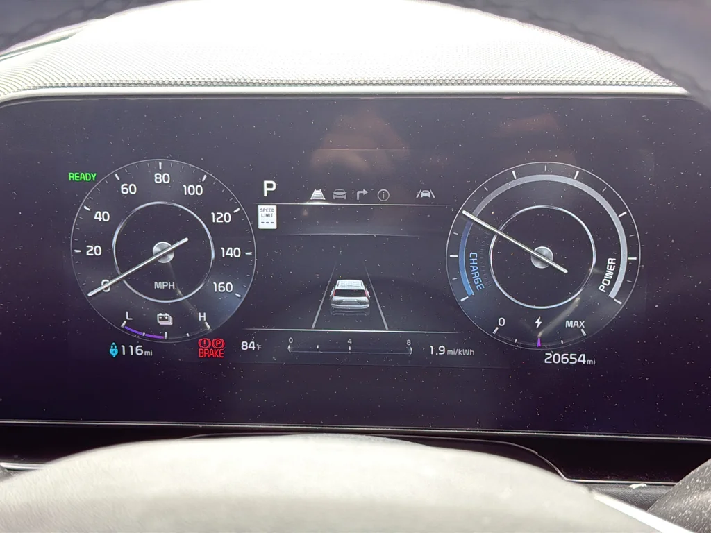 Used 2023 Blue Kia Wave image 20