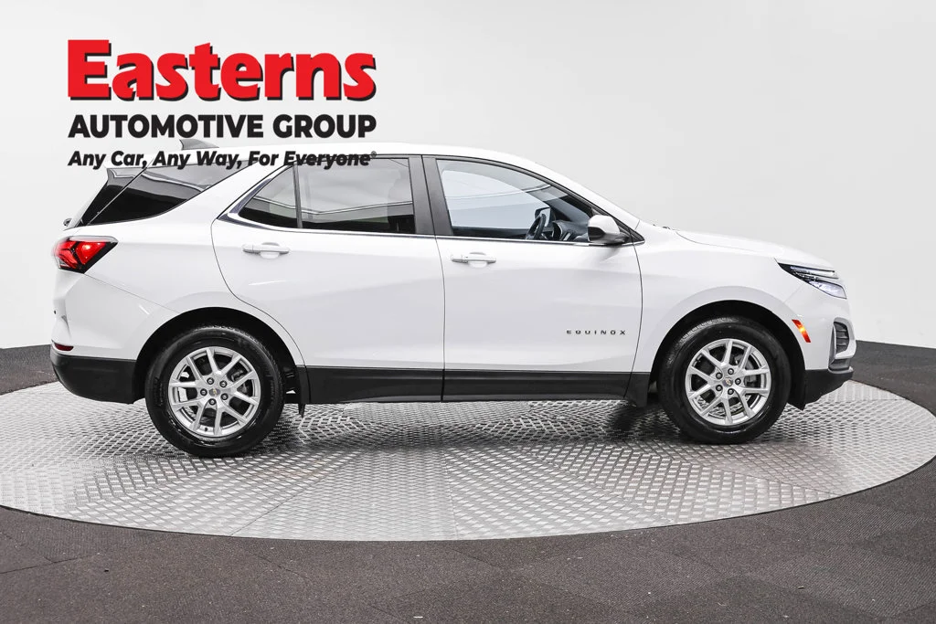 Used 2024 White Chevrolet LT image 4