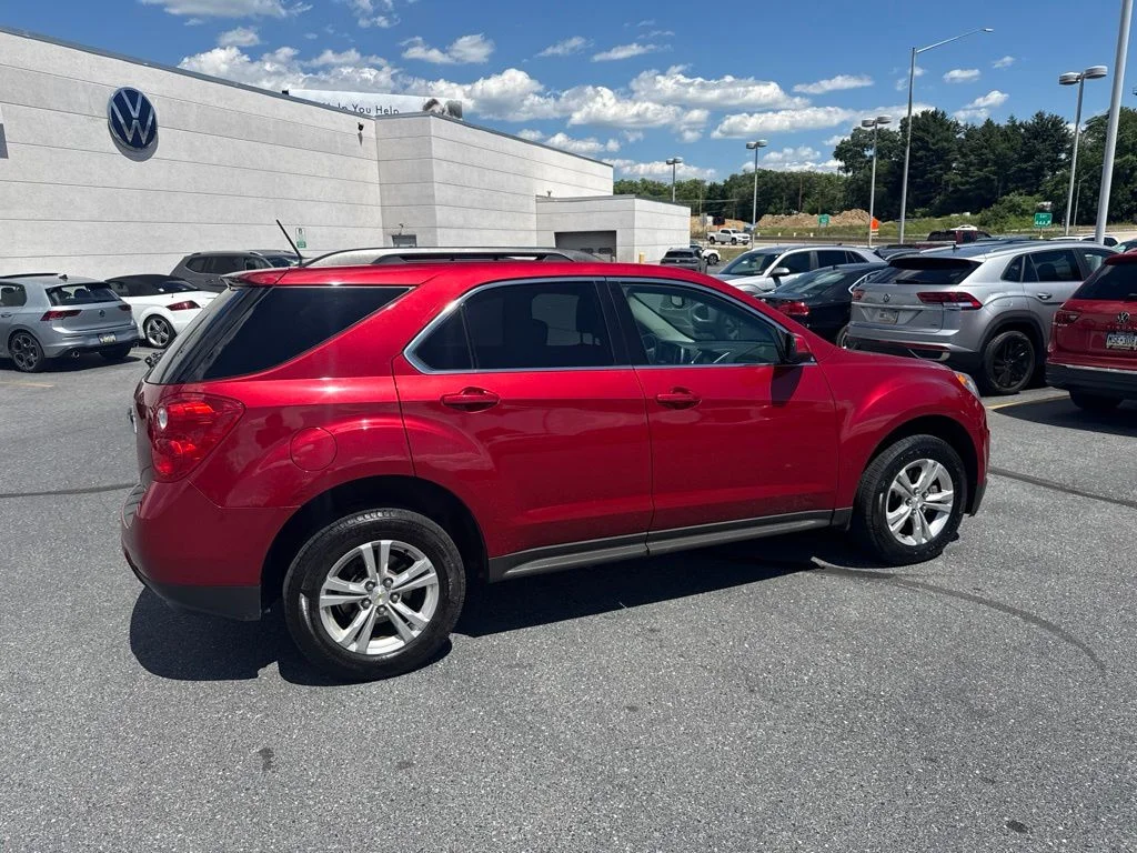 Used 2015 Crystal Red Tintcoat Chevrolet LT image 30
