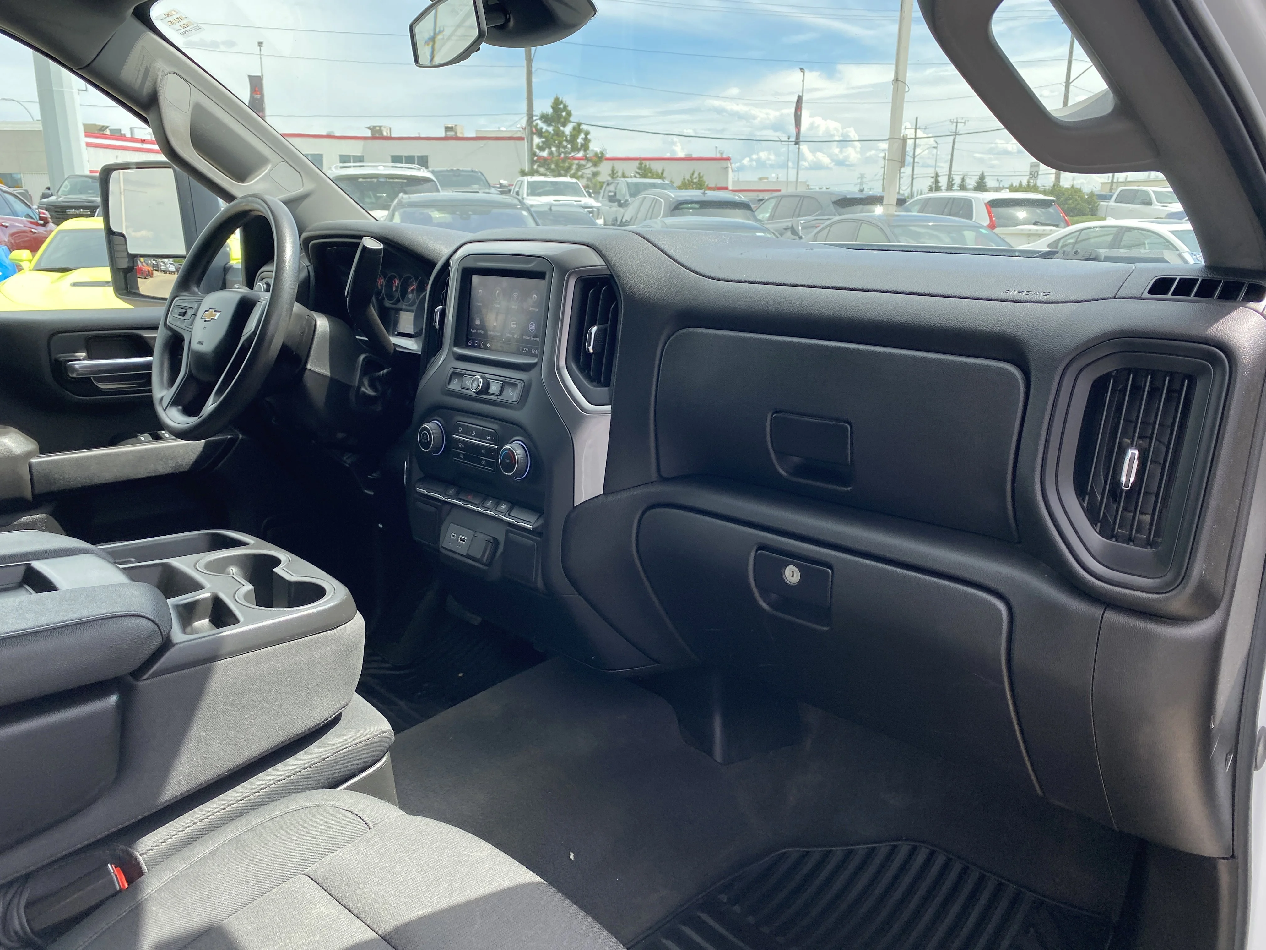 Used 2024 White Chevrolet Custom Crew Cab image 19