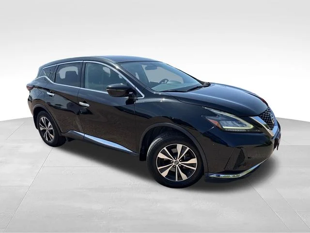 Used 2019 Black Nissan S image 1