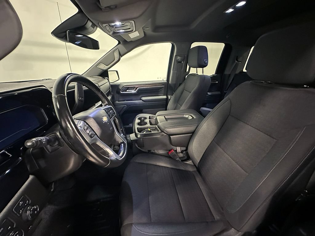 Used 2023 Sterling Gray Metallic Chevrolet LT (2FL) image 25