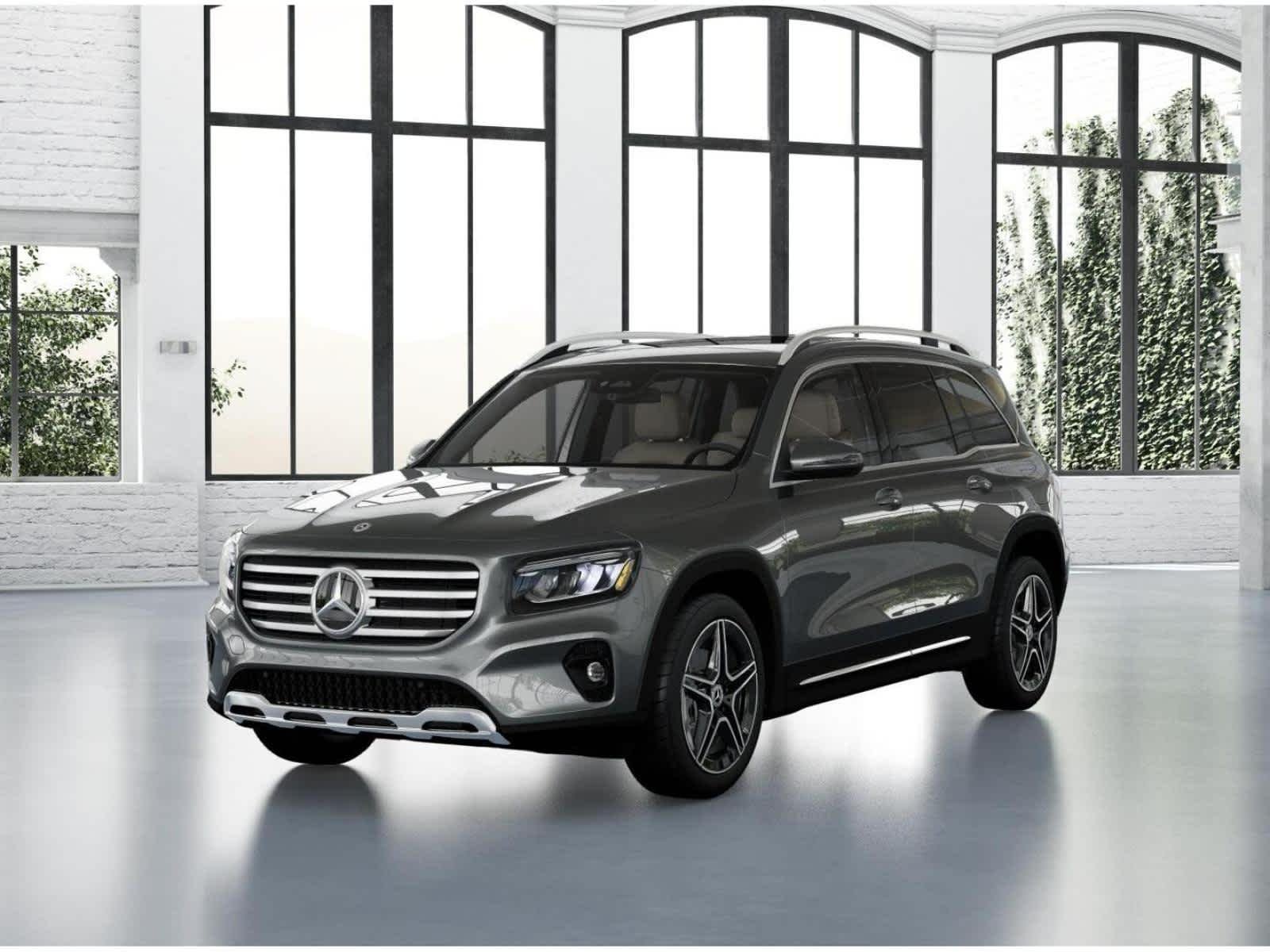 Used 2026 Mountain Grey Metallic Mercedes-Benz GLB 250 image 39