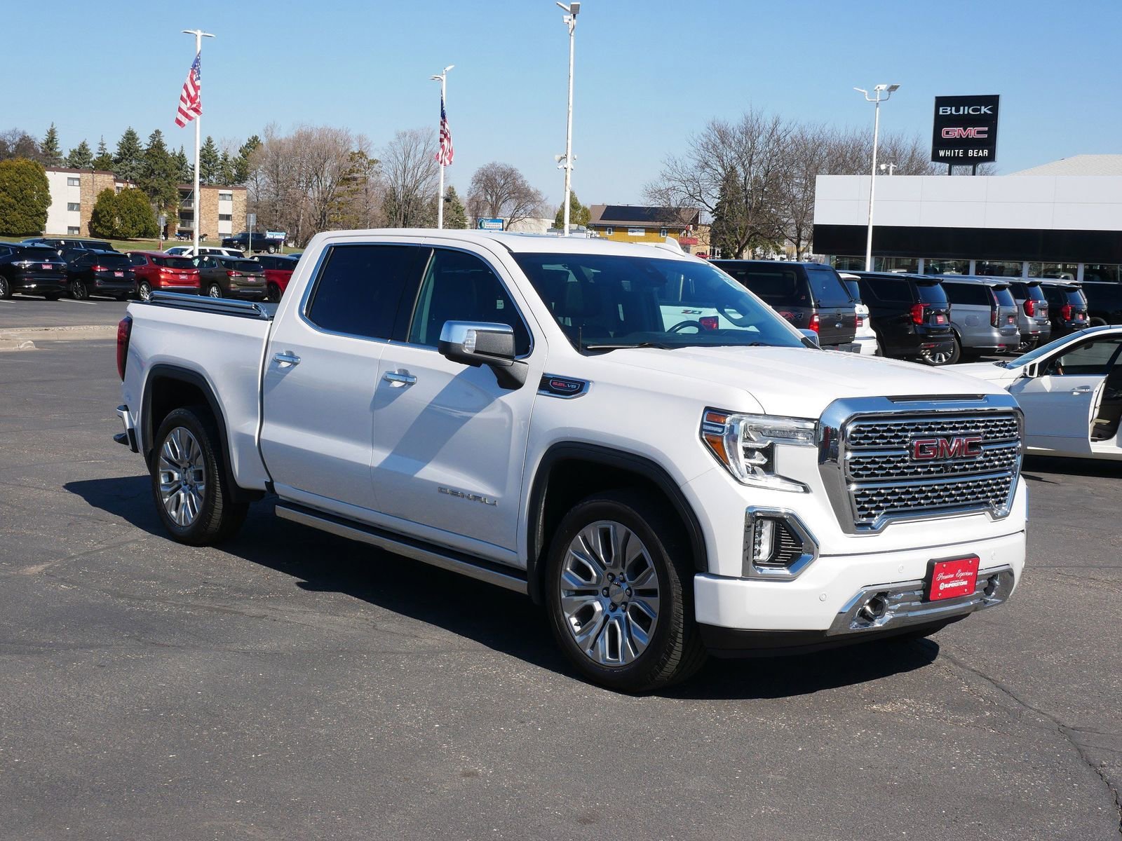 Used 2021 GMC Sierra 1500 Denali Denali with VIN 3GTU9FEL1MG206796 for sale in White Bear Lake, Minnesota