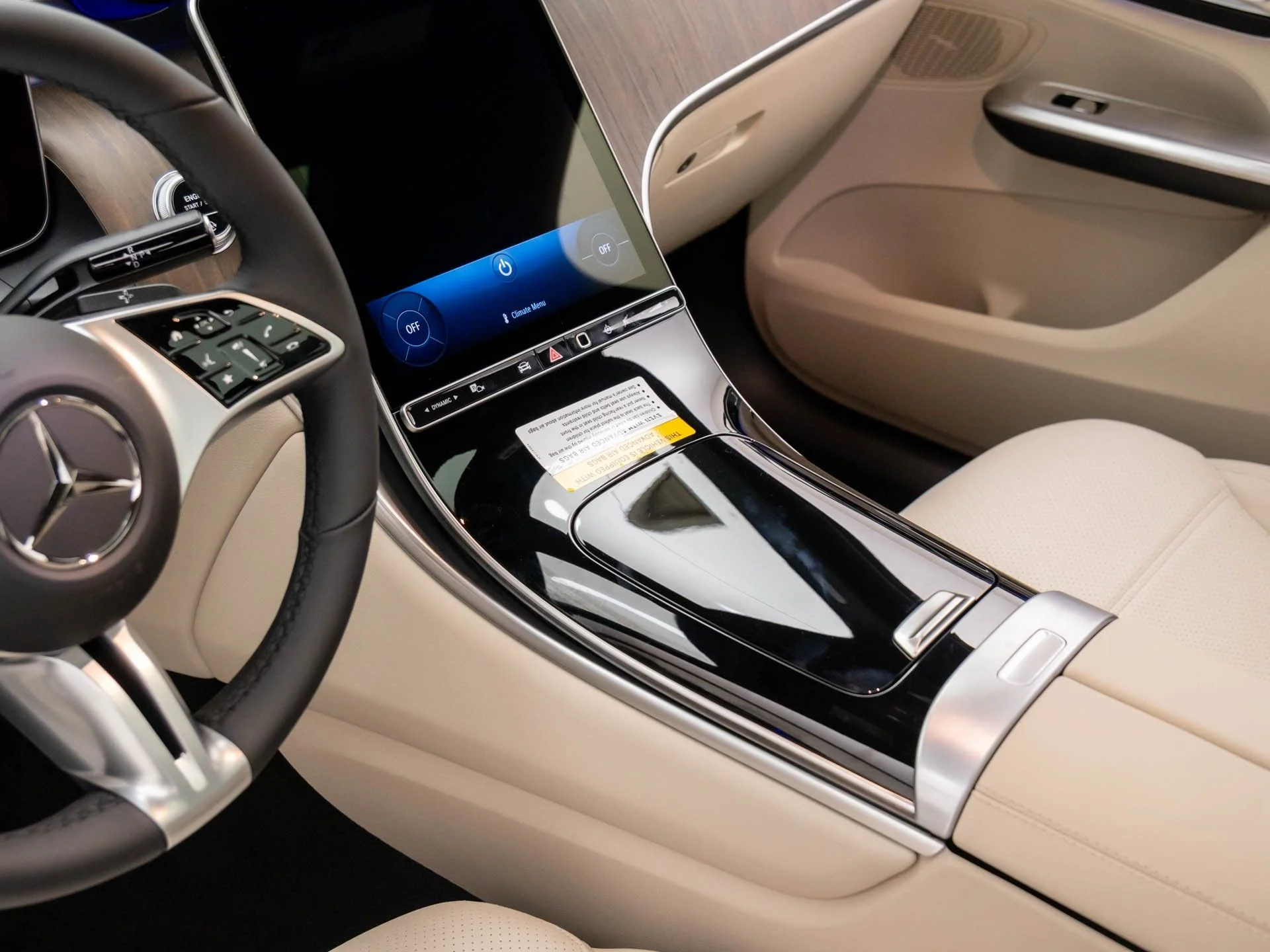 New 2026 White Mercedes-Benz GLC 300 image 11