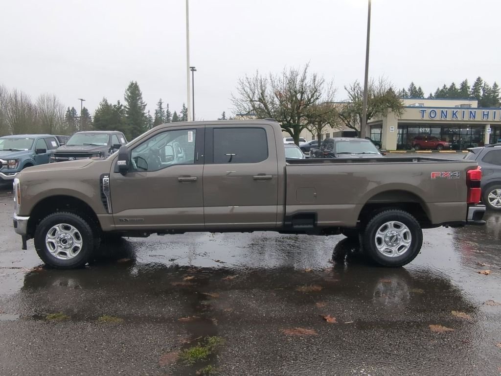 New 2026 Marsh Gray Ford F-250® XLT image 35