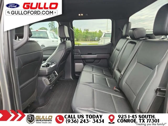Used 2025 Gray Metallic Ford Lariat image 14