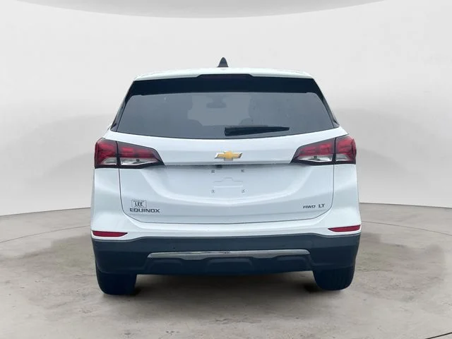 Used 2024 White Chevrolet LT image 4
