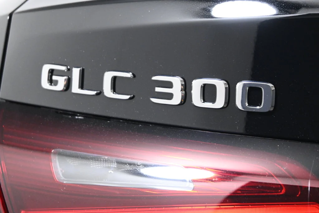 New 2027 Black Mercedes-Benz GLC 300 Coupe image 35