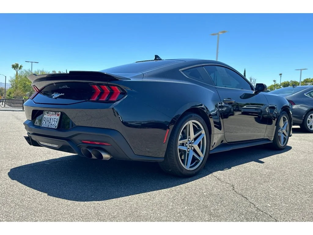 Used 2025 Shadow Black Ford EcoBoost image 6