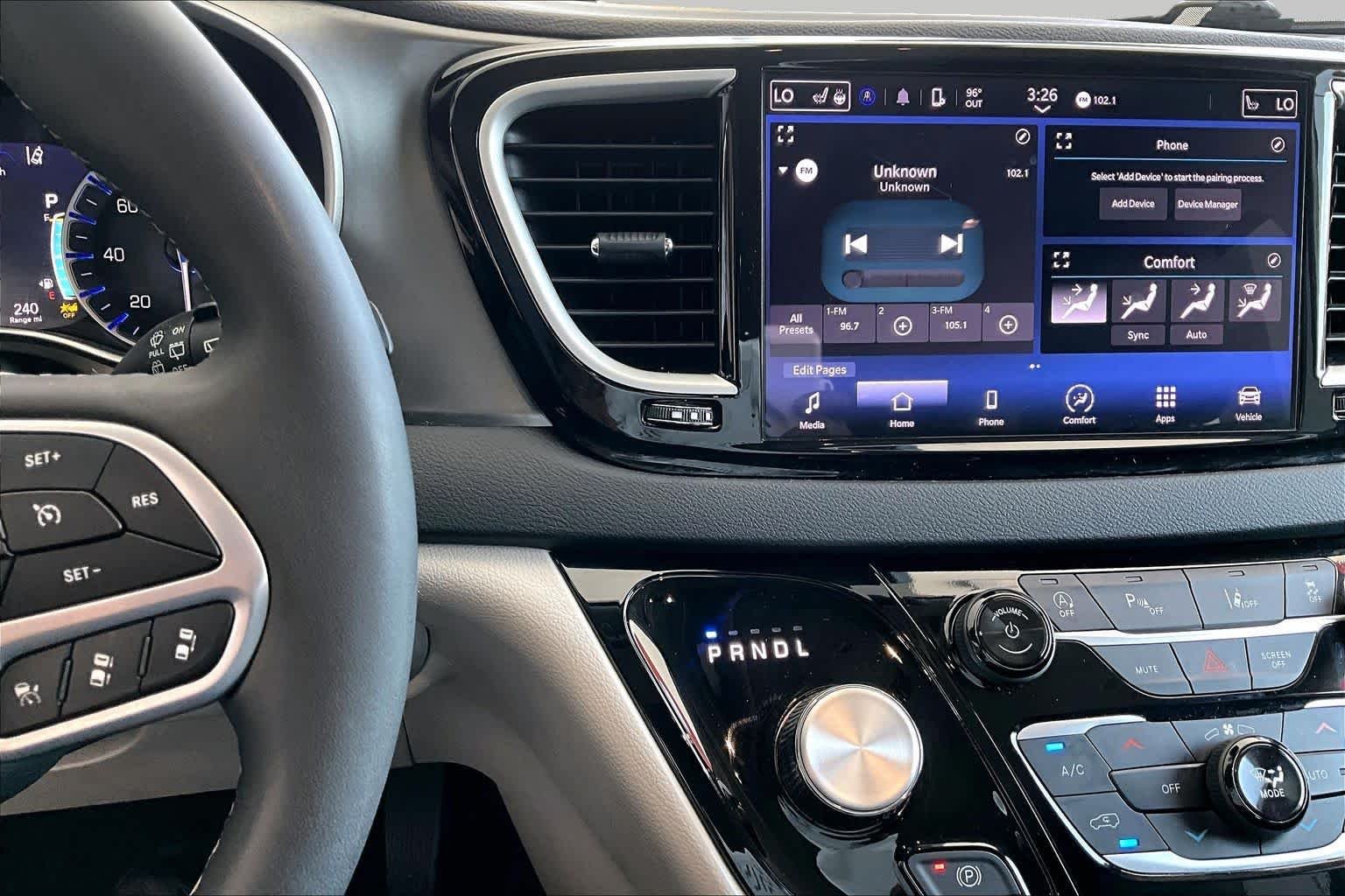 Pre-Owned 2024 Chrysler Pacifica Touring L