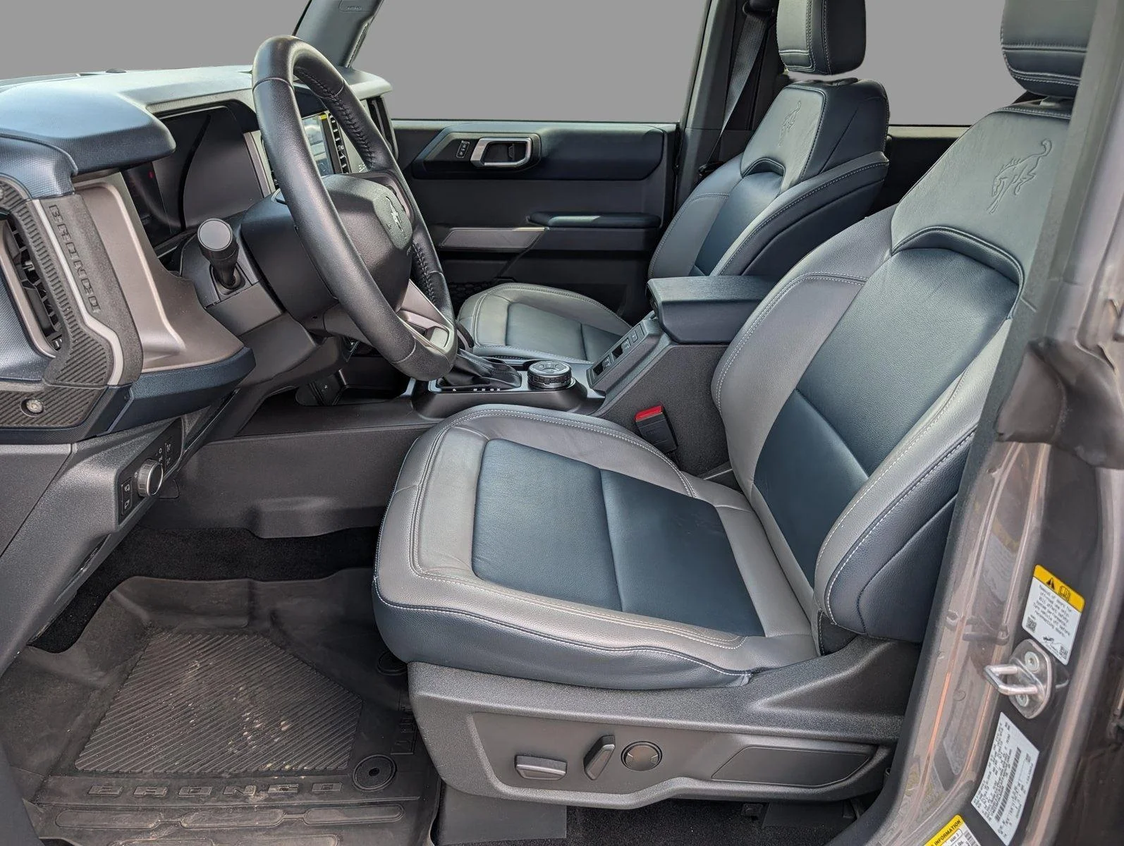 Used 2022 Carbonized Gray Ford Outer Banks image 9