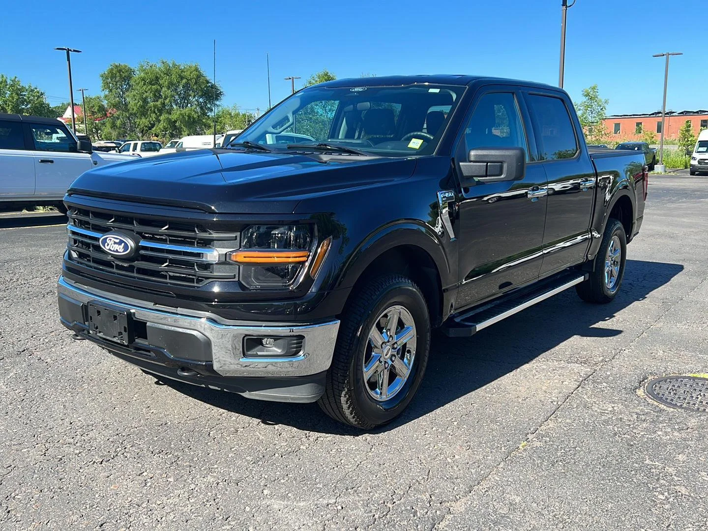 Used 2025 Agate Black Ford XLT image 15