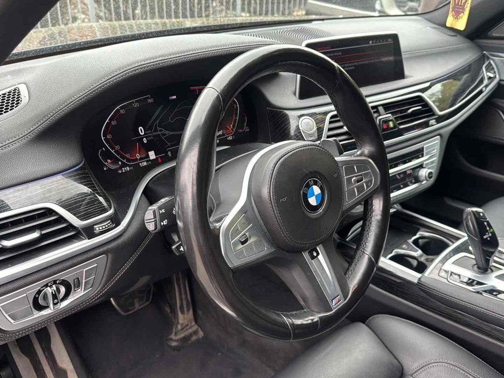 Used 2022 Black BMW 740i image 34