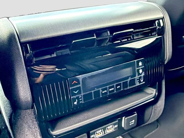 New 2026 High Gloss Black Jeep Limited Altitude image 19