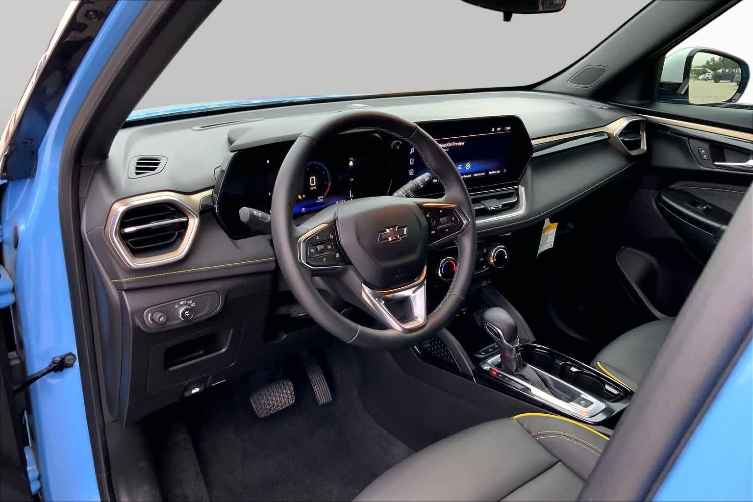 Used 2024 Fountain Blue Chevrolet ACTIV image 17