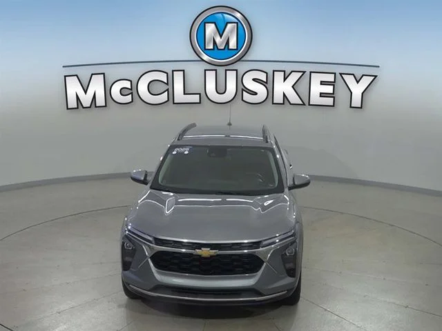 Certified Used 2025 Gray Chevrolet LT image 16