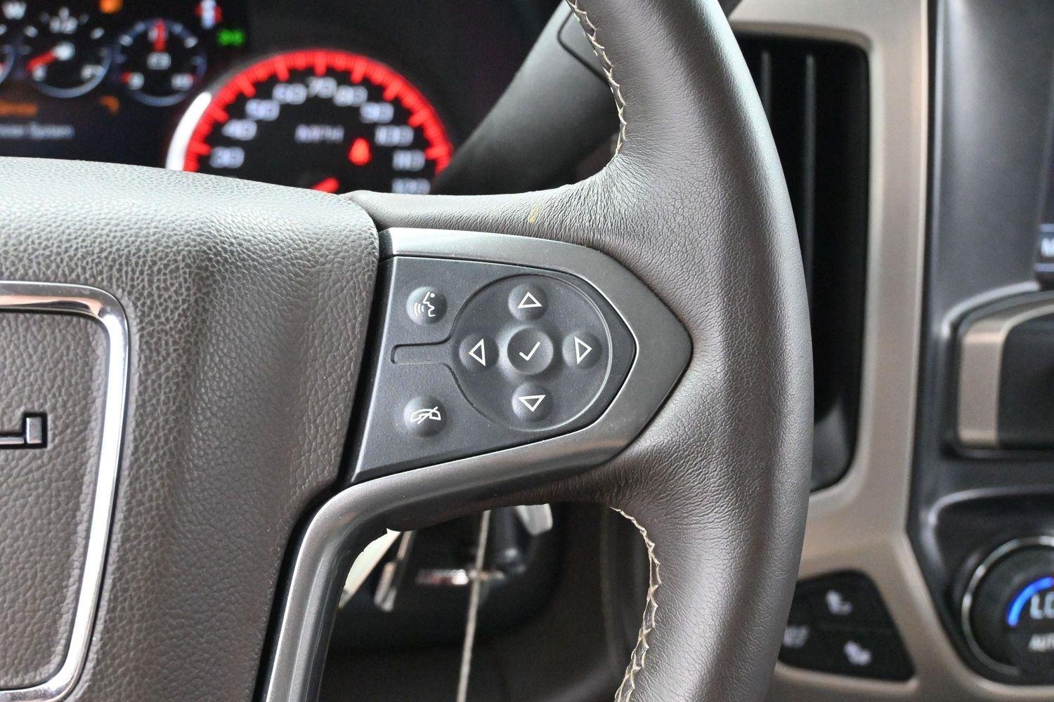 Used 2015 Onyx Black GMC Denali image 16