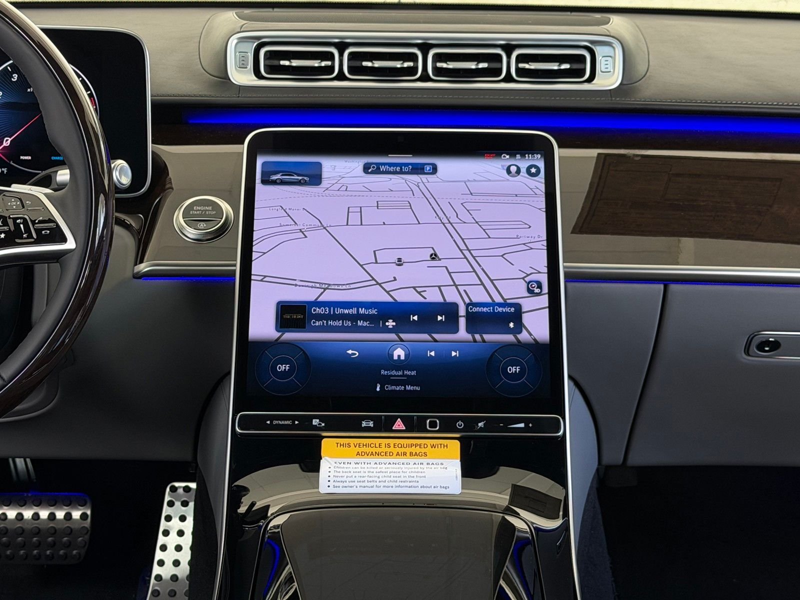 New 2026 Graphite Grey Metallic Mercedes-Benz S 580 image 9