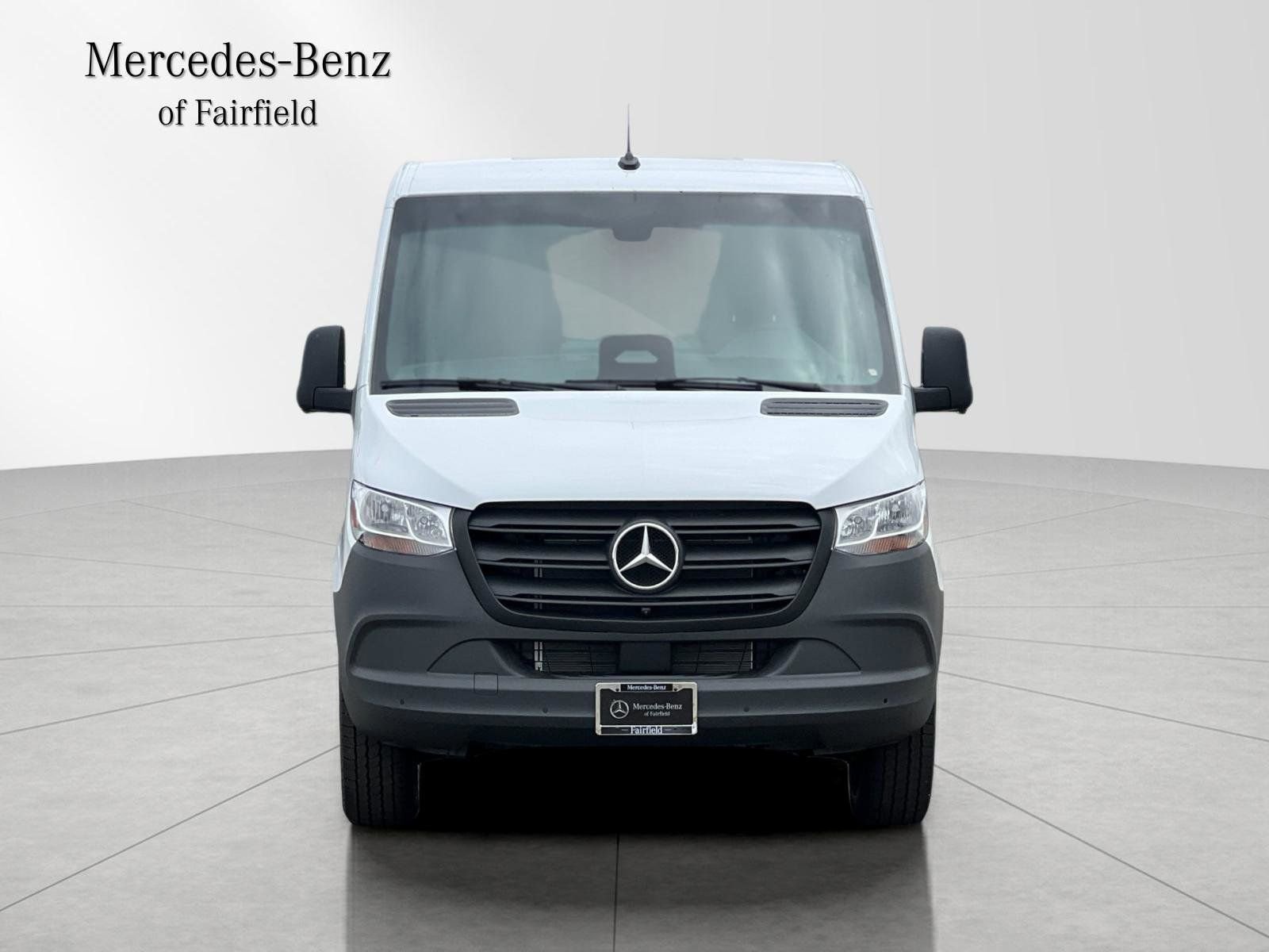 New 2026 Arctic White Mercedes-Benz Cargo 144 WB image 9